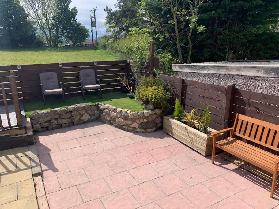 Mikes At Menai - Stylish & Spacious 3 Bed House In Menai Bridge. Kültér fotó