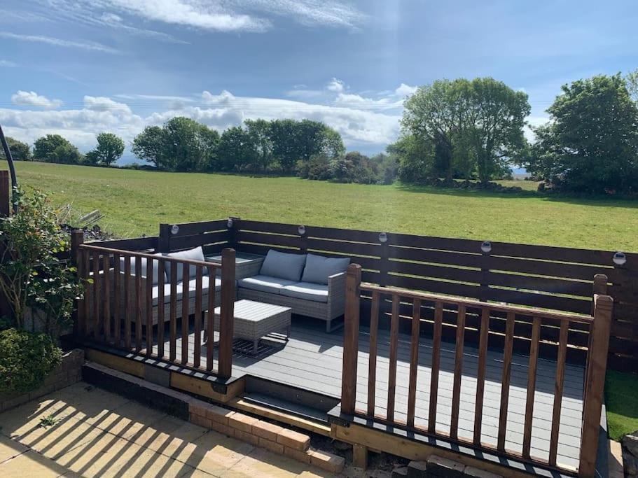 Mikes At Menai - Stylish & Spacious 3 Bed House In Menai Bridge. Kültér fotó