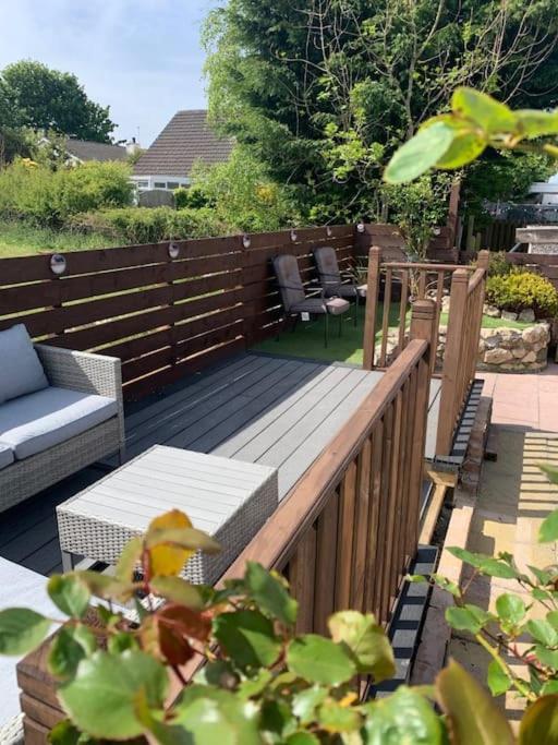 Mikes At Menai - Stylish & Spacious 3 Bed House In Menai Bridge. Kültér fotó